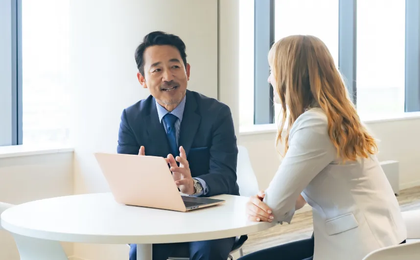 外国人のビザ・在留申請